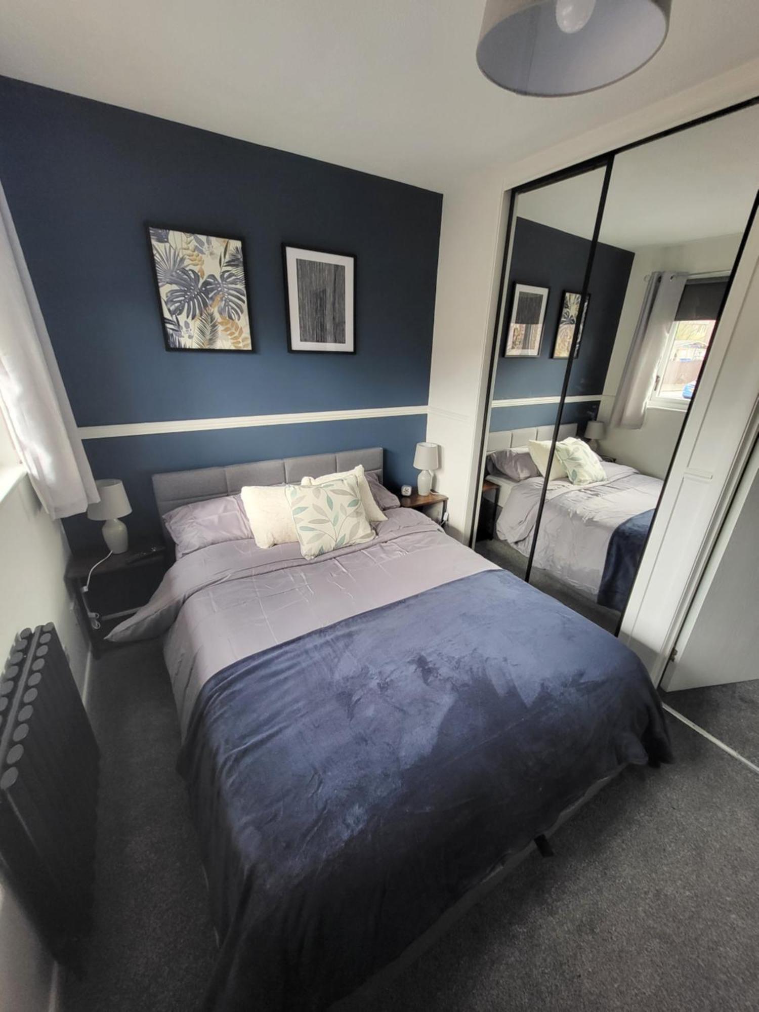 Stylish In With Free Parking * Linlithgow