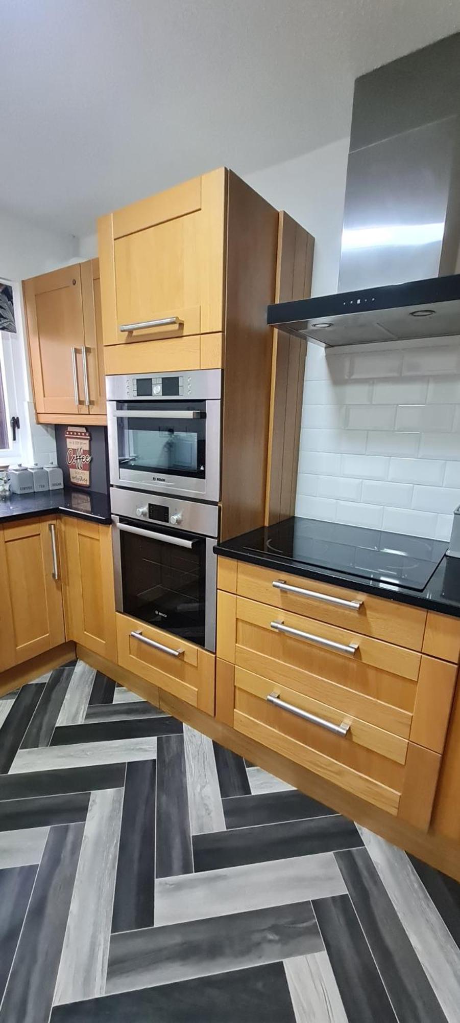 Stylish In With Free Parking Holiday home *