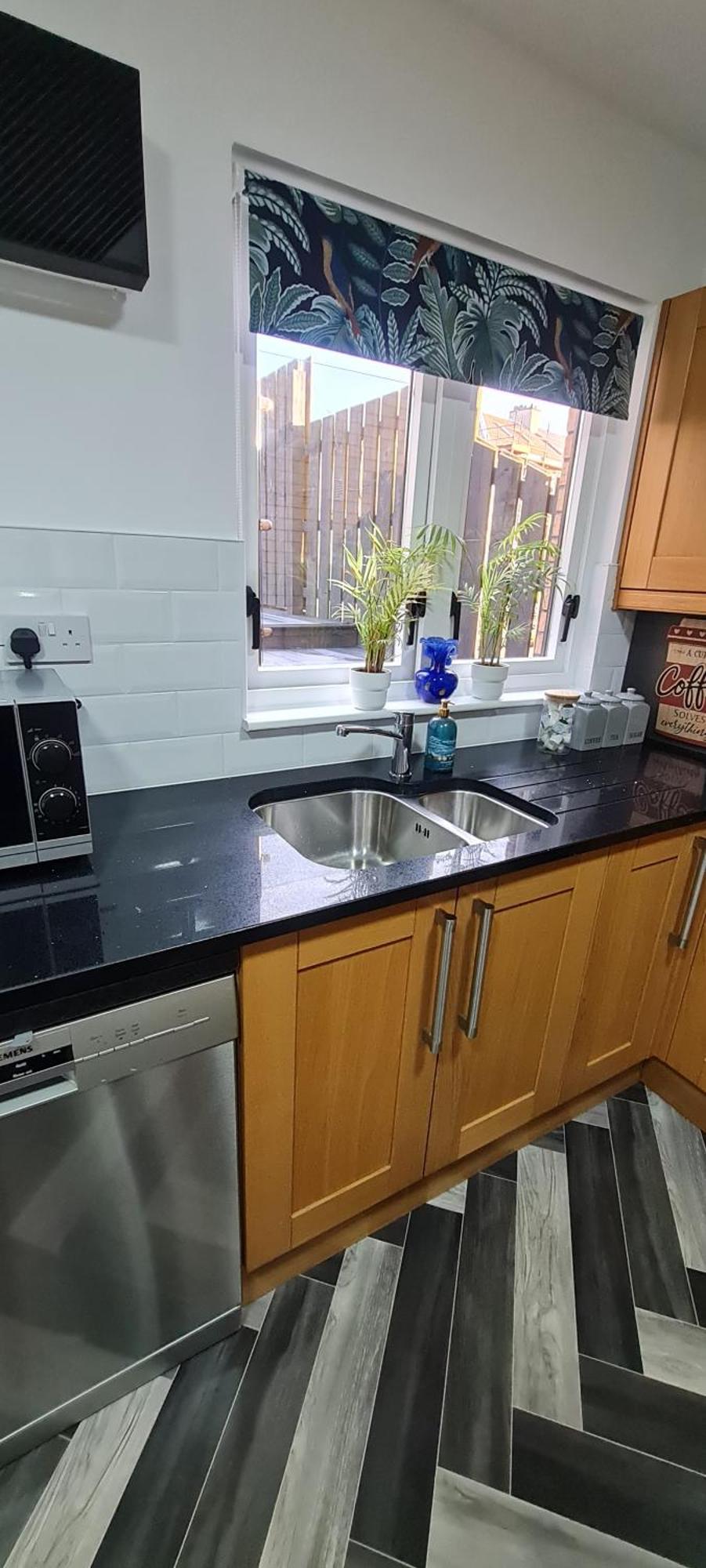 Holiday home Stylish In With Free Parking Linlithgow