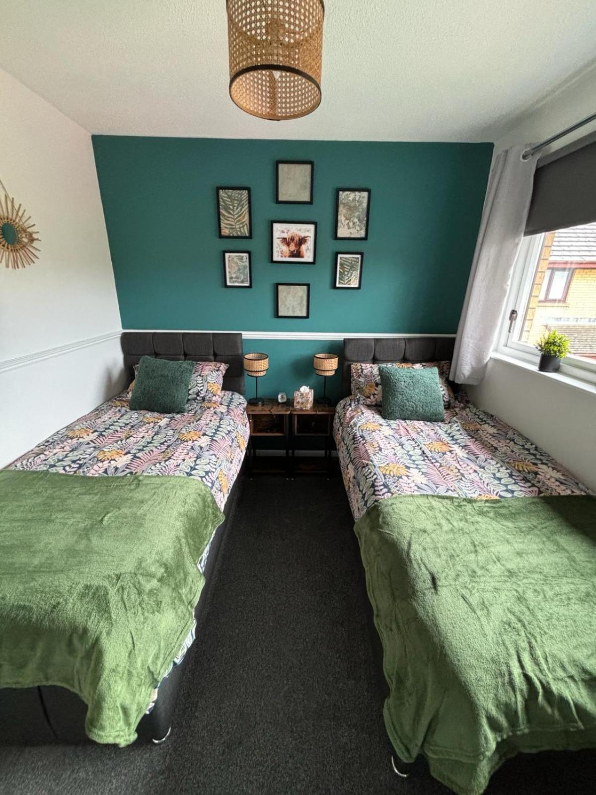 Stylish In With Free Parking Linlithgow